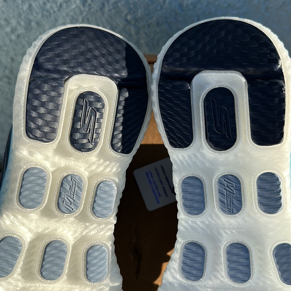Skechers Go Run Maxroad 5-WOMEN - Picture 5 of 12